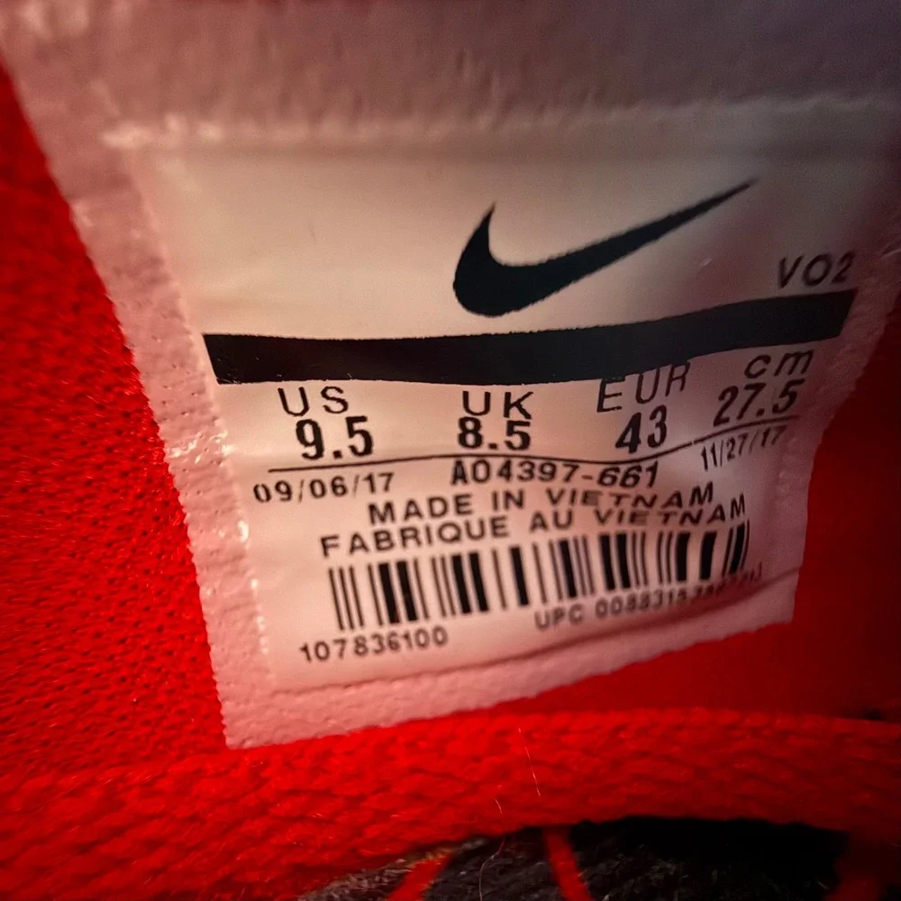 Nike Mens Size 9.5 Ohio State Buckeyes Red Zoom Train Command Shoes AO4397-661